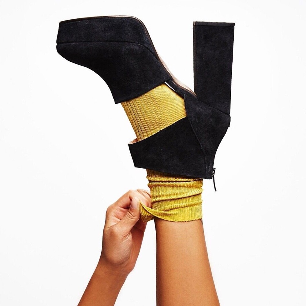 Free People Luxor Platform Black Suede Heel Size 36
